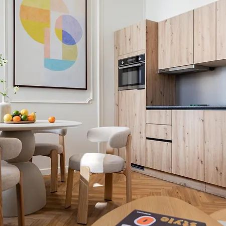 La - Constantine Ii - 1 Bedroom With Ac