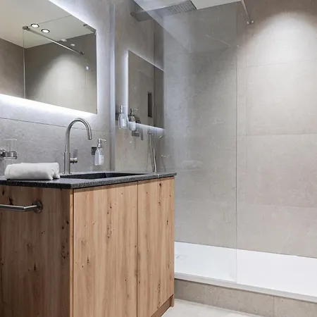 La - Constantine Ii - 1 Bedroom With Ac Apartamento Lyon