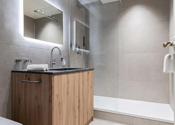 La - Constantine Ii - 1 Bedroom With Ac Appartement Lyon